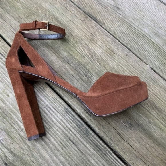 Never Worn! 🎉HP🎉Stuart Weitzman Hijinx Suede Platform Sandal - Picture 5 of 16